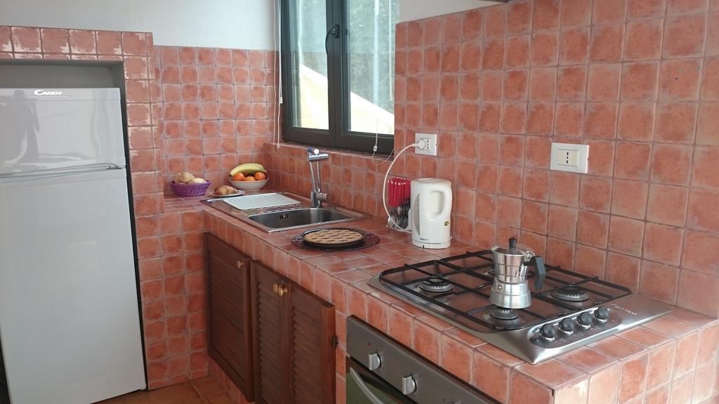 Il Moro Apartment Geremeas Phòng bức ảnh