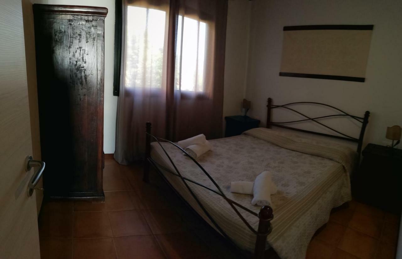 Il Moro Apartment Geremeas Ngoại thất bức ảnh