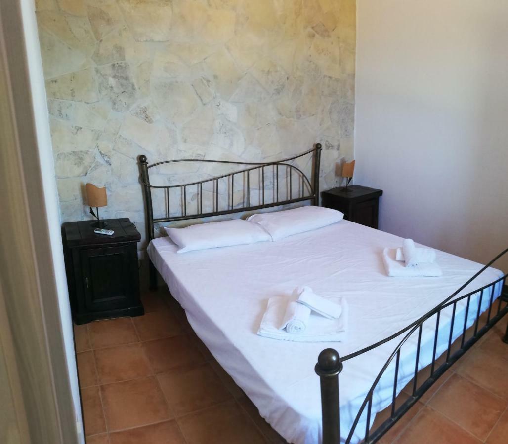 Il Moro Apartment Geremeas Ngoại thất bức ảnh